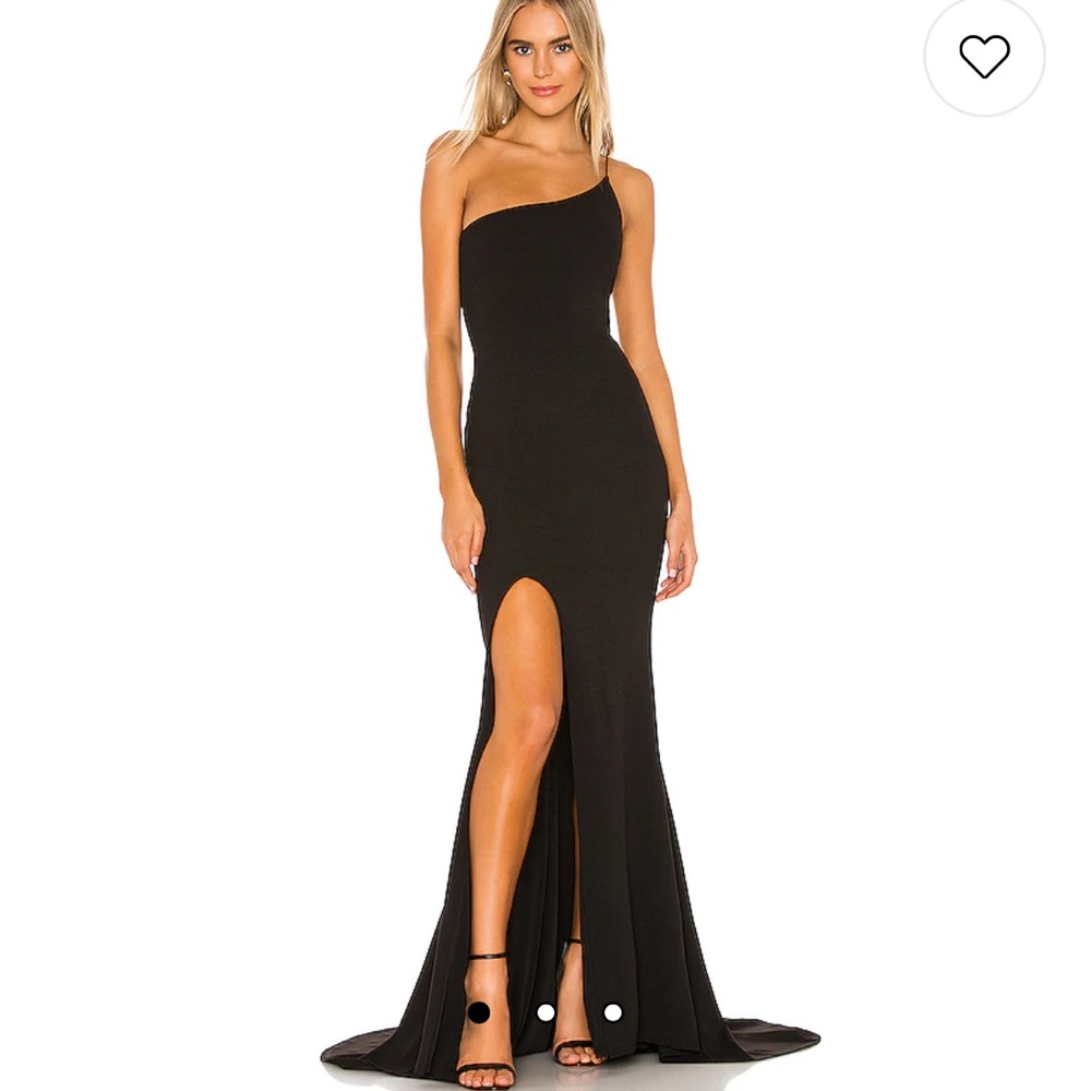 The dress is too small for me. It’s BRAND NEW with TAGS!